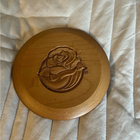 Longaberger 2004 LET ME CALL YOU SWEETHEART BASKET SET, Rose Parade Tie-On - Picture 3 of 6